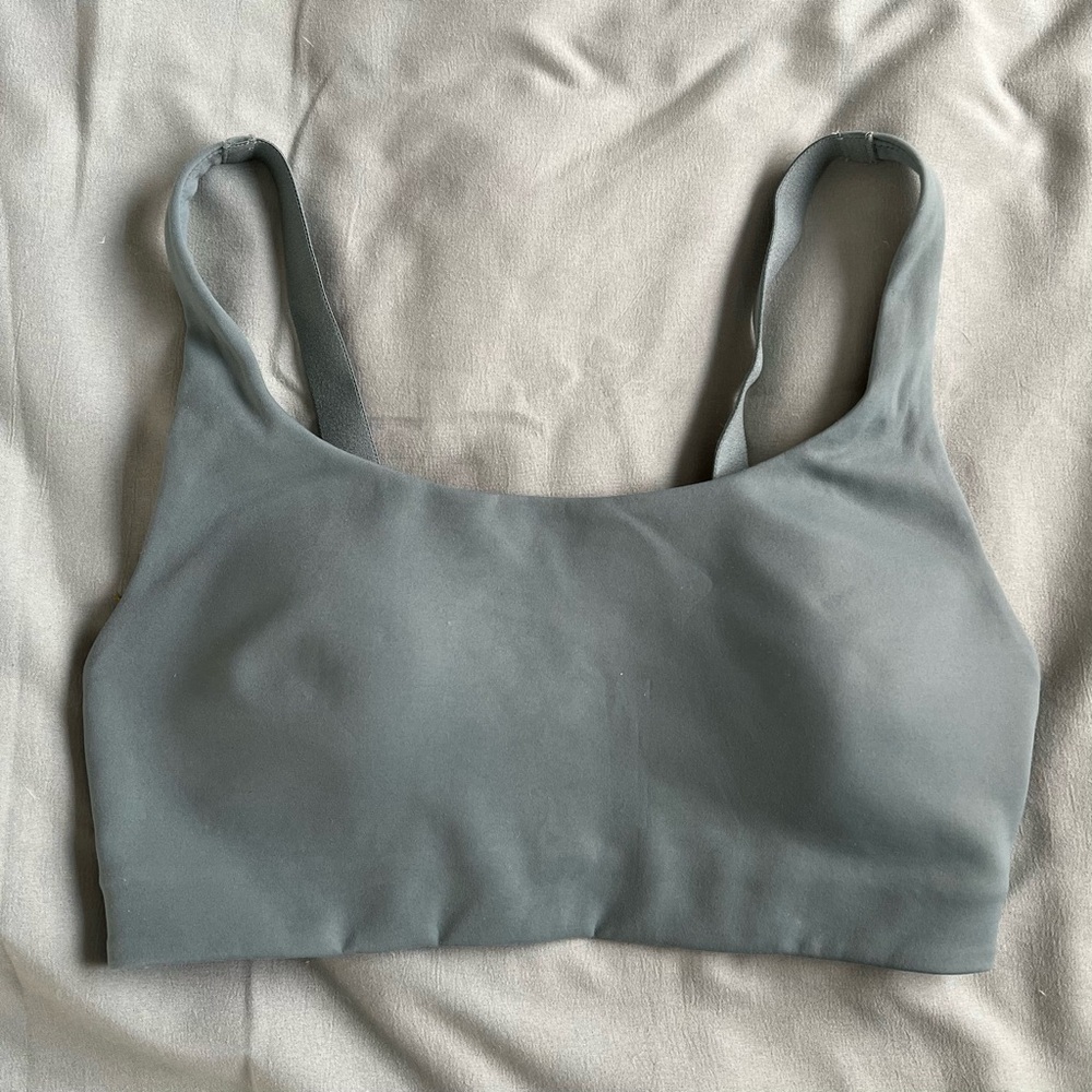 Lululemon In Alignment Straight Strap Bra